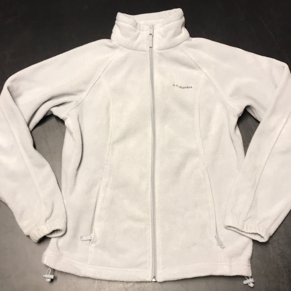 Columbia light gray fleece women’s medium